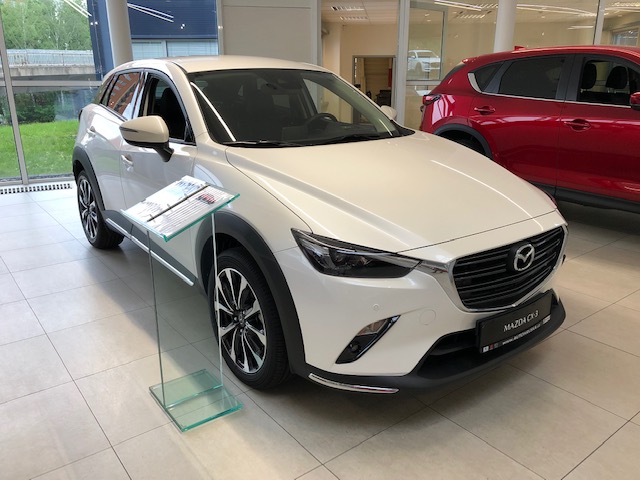 Mazda CX-3 Revolution 2.0G 121k MAN6