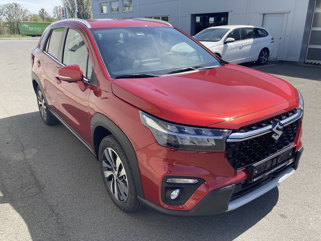 S-CROSS 1,4 BoosterJet Elegance Hybrid