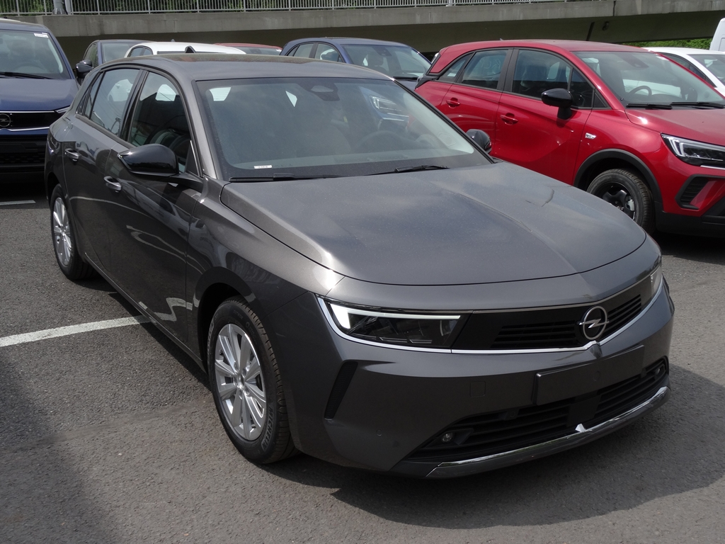 Astra Edition 1.2 PureTech 110k MAN6