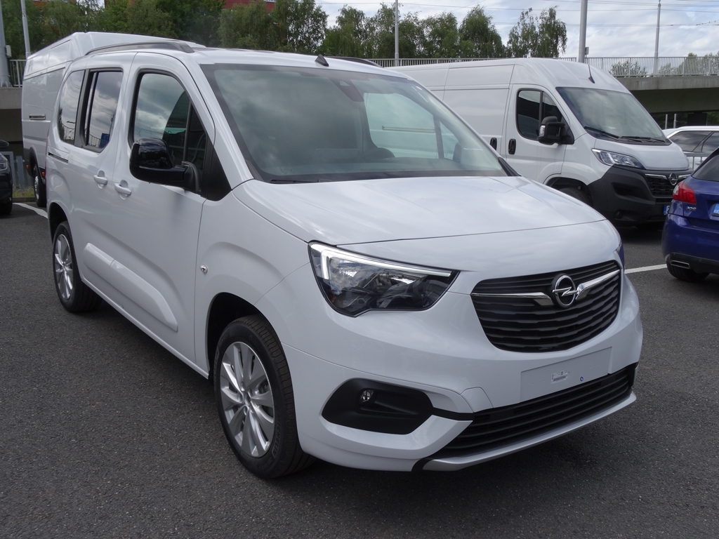 Combo Combi Elegance Plus L1 N1 1.5 CDTI 130k MAN6