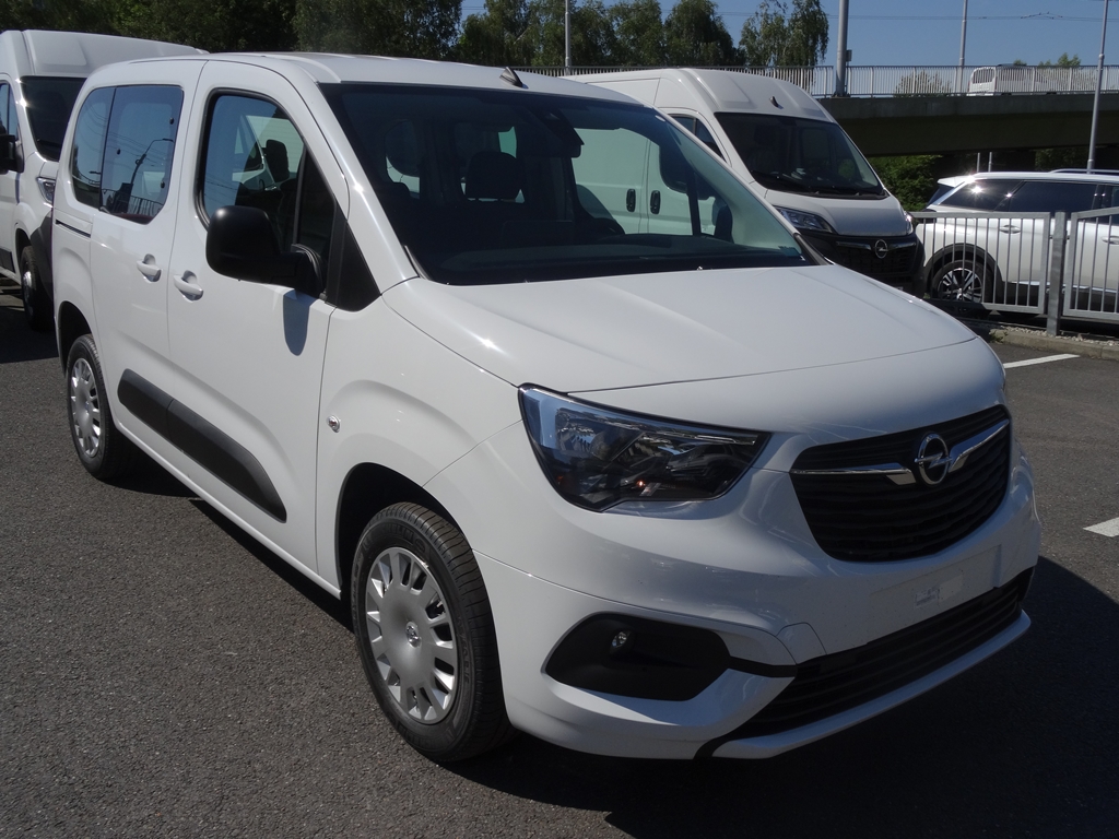 Combo Combi Edition Plus L1 N1 1.5 CDTi MAN6